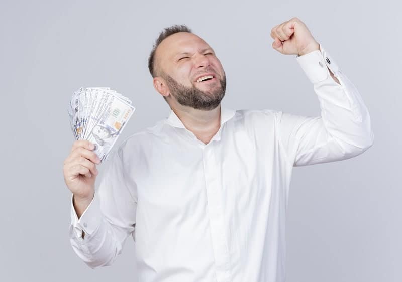 האם כל עובד יקבל כסף בעקבות החזרי מס